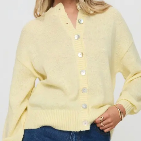 Apparis Sweaters - APPARIS Light Yellow Sweater – Size M